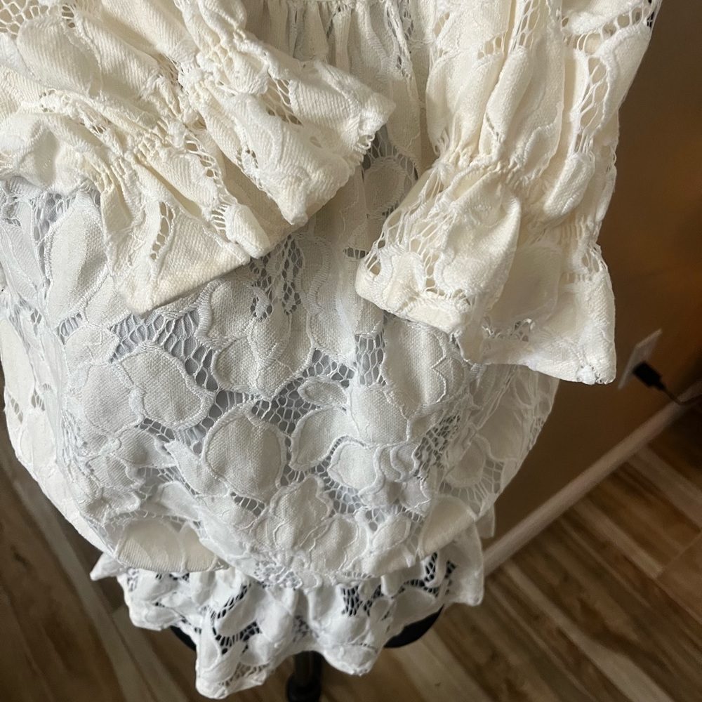 New Marc New York Peplum Lace Top size Small - Picture 6 of 6